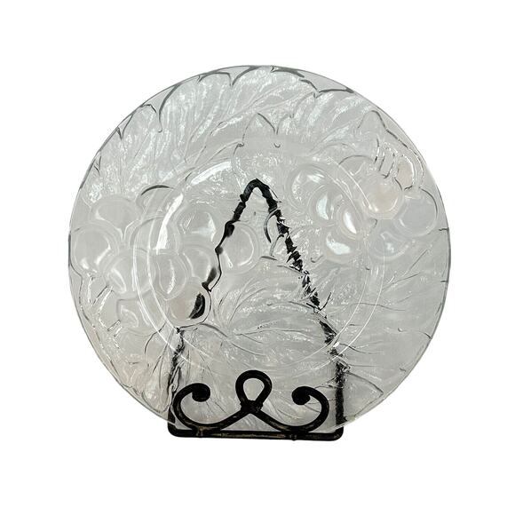 Vintage KIG Discontinued Grape Embossed Dinner Plate Indonesia-10 3/8" - Picture 1 of 3